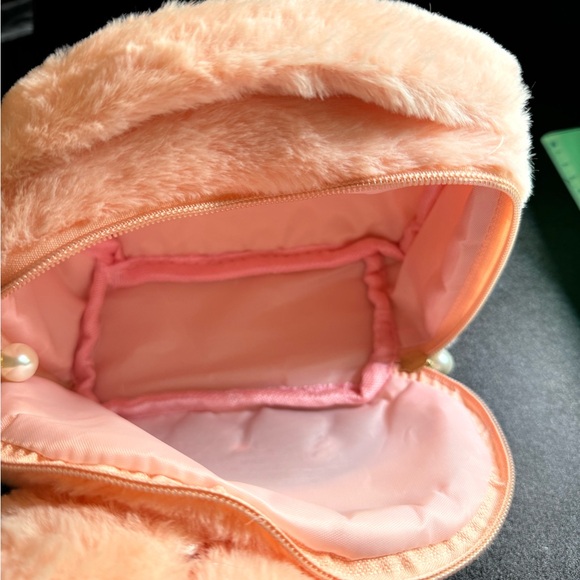 Cute Pink Bunny Kids Pouch NWOT - Picture 8 of 9